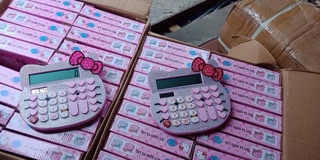Máy tính hello kitty