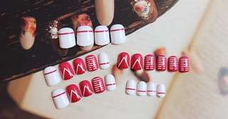 MÓNG GIẢ IKON
