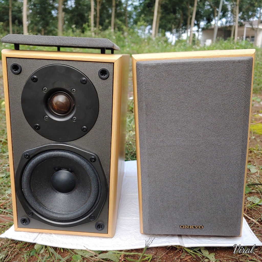 Onkyo D-sx7A dòng loa phòng ngủ, loa thích hợp cho quán cafe phòng nhỏ