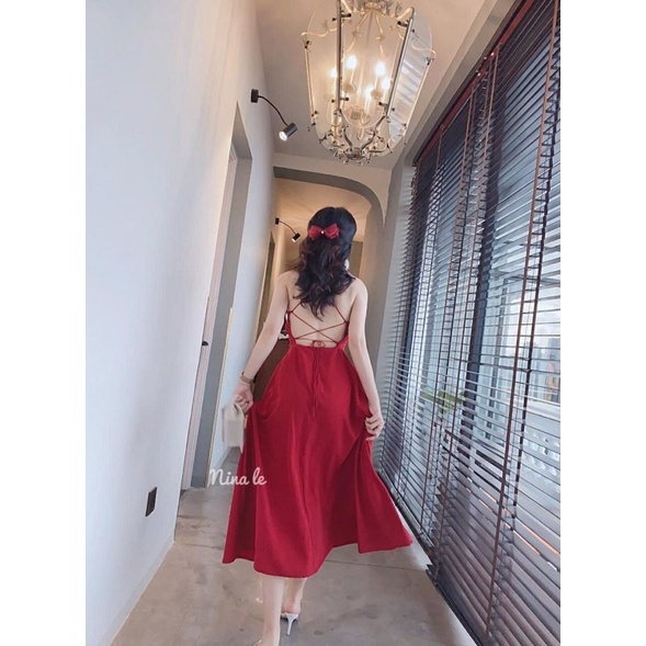 Đầm maxi đỏ hai dây cúp ngực hở lưng đan dây kèm feedback khách mặc
