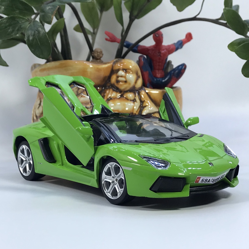 Mô hình siêu xe Lamborghini Aventador Roadster tỷ lệ 1:24 siêu xe mui trần cực đẹp