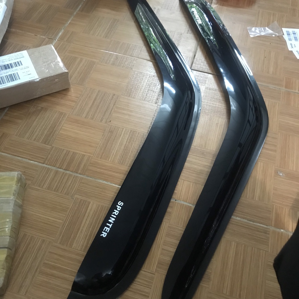 Bộ 2 vè che mưa xe MERCEDES SPRINTER 2006- 2019 nhựa đen