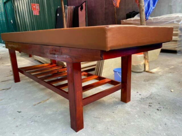 Giường Spa, Massage bằng gỗ Xoan Đào ta, không sợ muối mọt, ẩm mốc