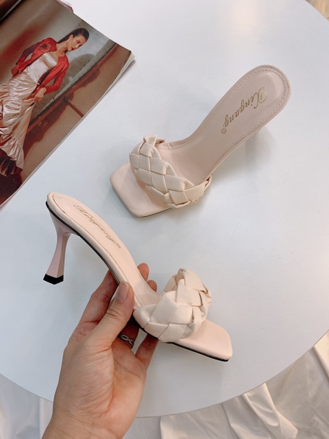 Guốc quai Tết gót nhọn 7cm