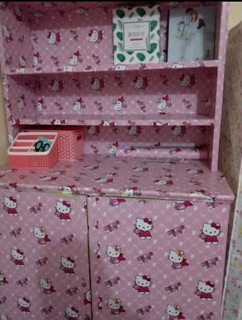Com bo 20m giấy dán tường Hello kitty