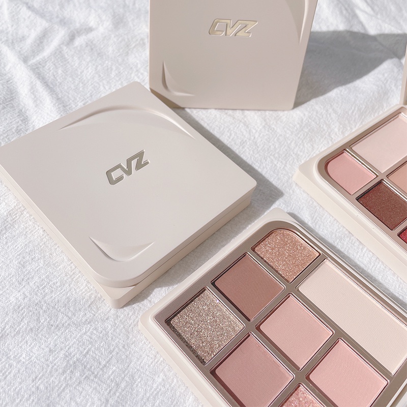 Bảng phấn mắt CVZ chất phấn mịn 8 ô màu sắc phong phú thích hợp cho các layout trang điểm khác nhau