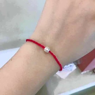 Vòng chỉ đỏ may mắn