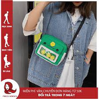 Túi đeo chéo gà con phong cách Hàn Quốc