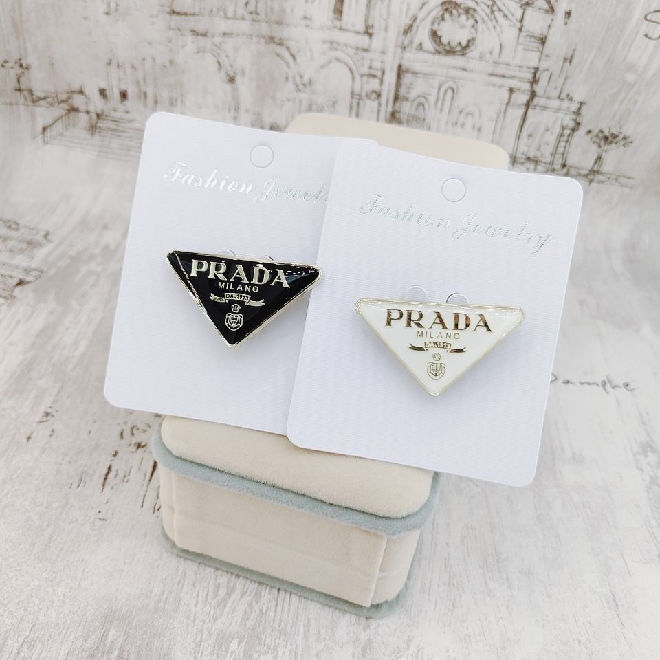 Thời trang nam và nữ trâm kim loại hình tam giác giản dị