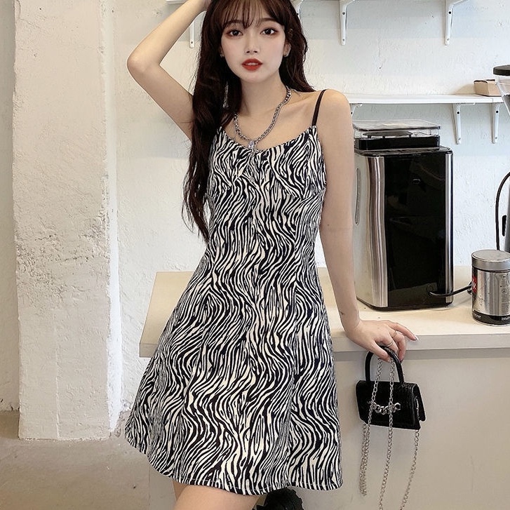 Đầm Hai Dây Dáng Chữ A Lưng Cao Họa Tiết Ngựa Vằn Phong Cách Hàn Quốc Thời Trang Mùa Hè Hàng Mới