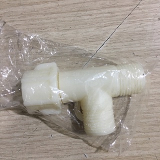 T cầu chia nước bồn cầu 1 ren trong và 2 ren ngoài phi 21, T nhựa cầu