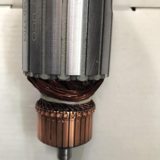Rô to máy cắt nhôm Makita 1040