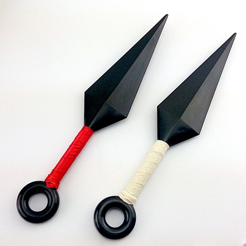 Kunai Naruto Tỉ Lệ 1:1 Bằng Nhựa