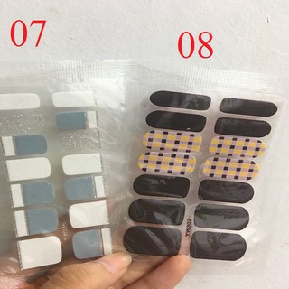Móng giả dán móng tay.Có keo sẵn