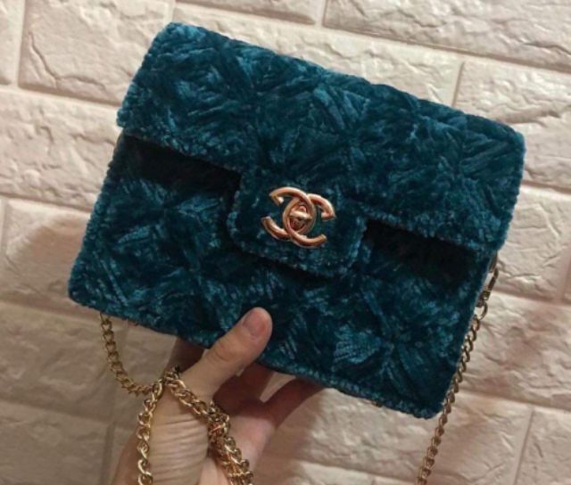 Len nhung hàn golden velvet loại đẹp mác hình cô gái