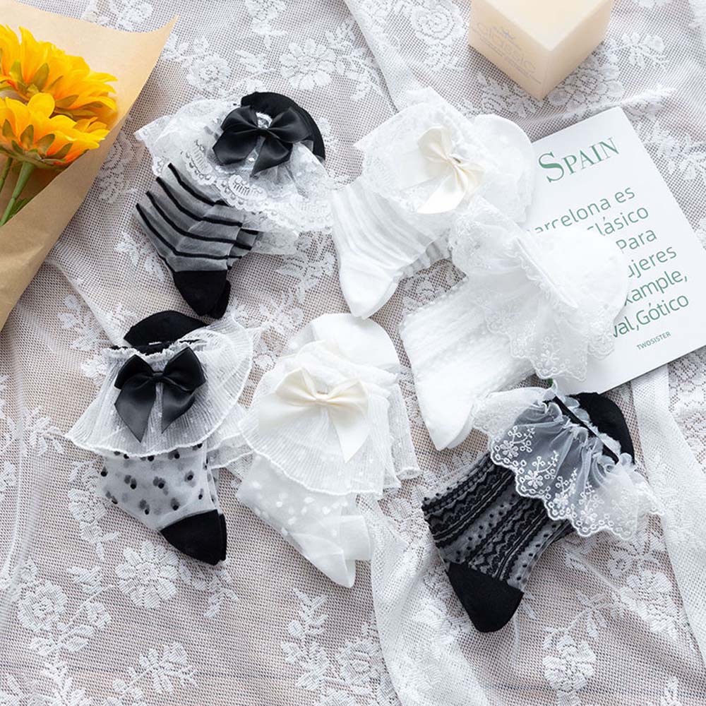 Vớ dài bằng lụa mỏng họa tiết chấm bi phối ren phong cách Nhật Bản cho nữ