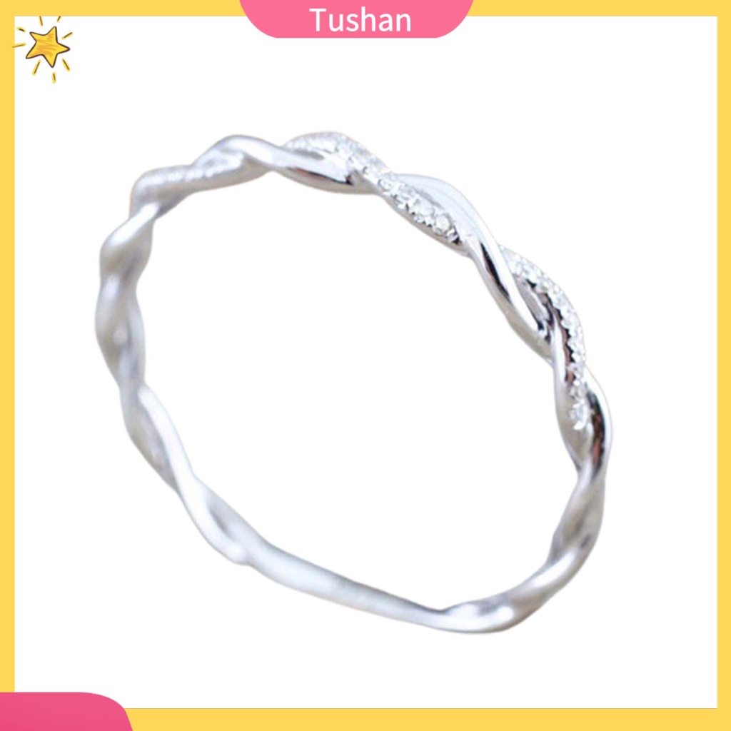 Nhẫn cưới mạ điện trọng lượng nhẹ tinh tế