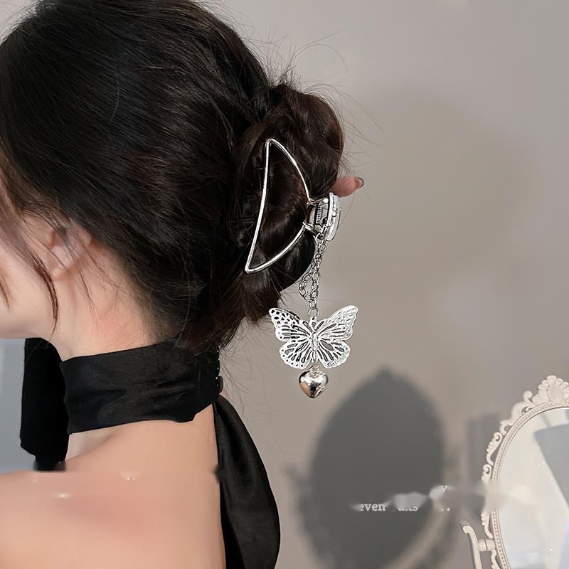 Kẹp Tóc Hình Bướm / Cá Mập Bằng Kim Loại Cao Cấp Phối Tua Rua Đơn Giản Dành Cho Bạn Nữ