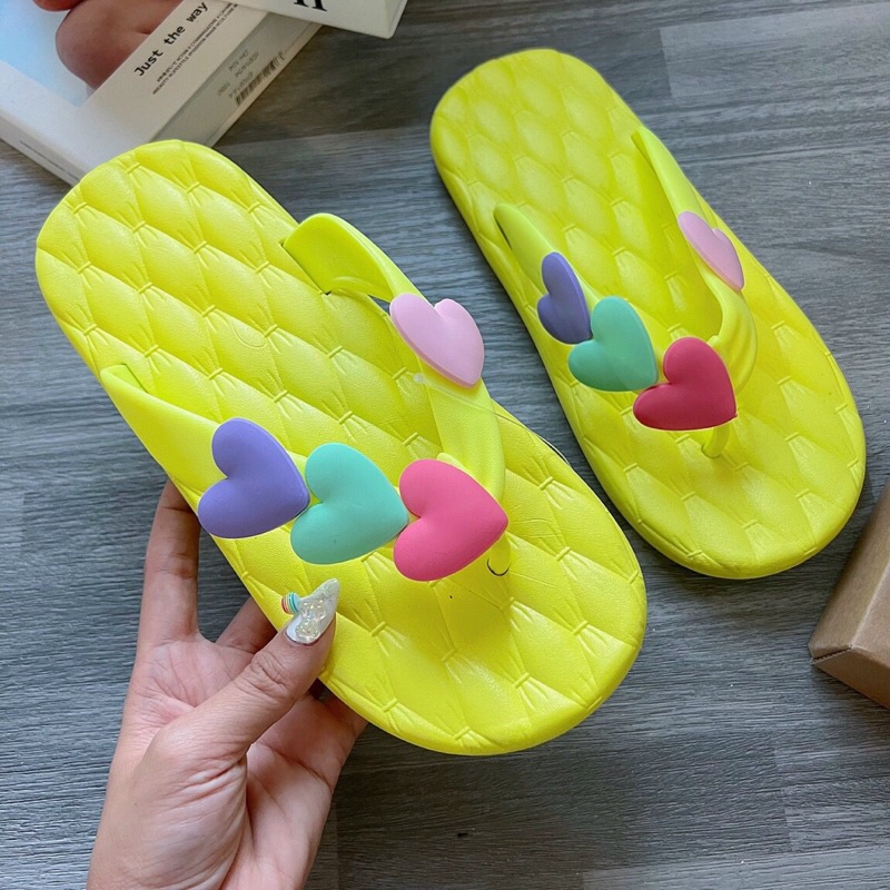 Dép Nhựa Dễ Thương ( D1757 D1762 D1756 )