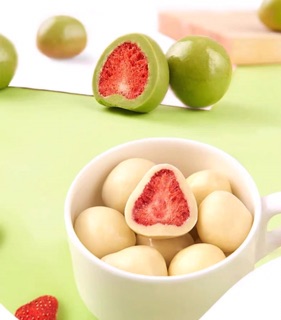 🍓 SOCOLA BỌC DÂU TÂY SẤY 🍓.