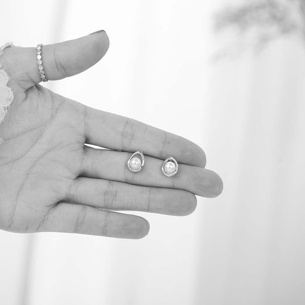 Đôi Khuyên Tai HìNh Tam GiáC ThờI Trang Cho Nữ