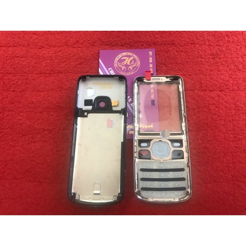 Vỏ Nokia 6700C Zin màu bạc bộ