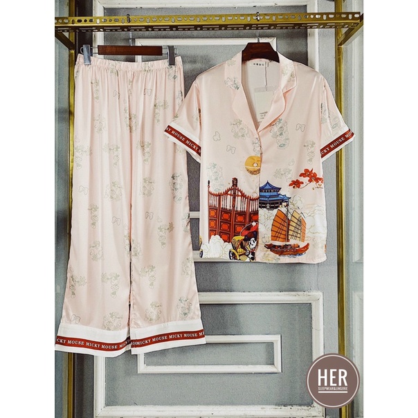 Đồ Bộ Pijama Tay Ngắn Quần Dài Lụa QC Cao Cấp - Her Sleepwear