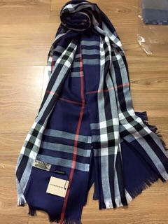Burberry ca rô nhiều màu