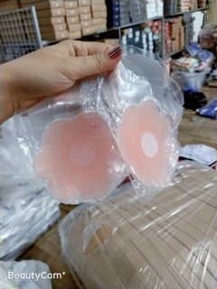 Miếng dán nâng ngực chống xệ