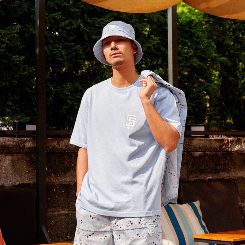 Áo Thun Tay Lỡ Unisex