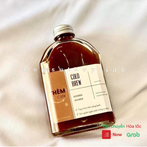 Chai thủy tinh vuông đựng Cold Brew 250ml