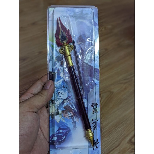 Bút mô hình ( Trượng hộ ma , Hòa phát diên, Tiếng gió trong rừng thông , Ánh sáng đêm sương mù ) Genshin Impact