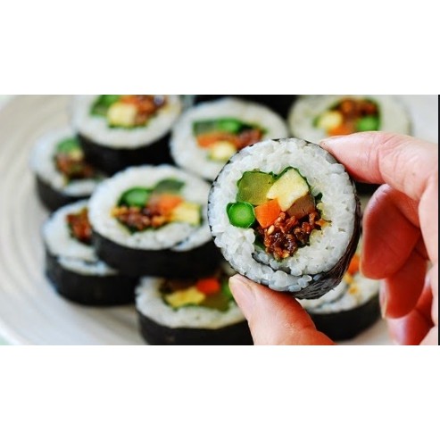 Combo 4 món rong biển cuộn kimbap mới( rong biển lá kim, mành tre, xúc xích,thanh cua)