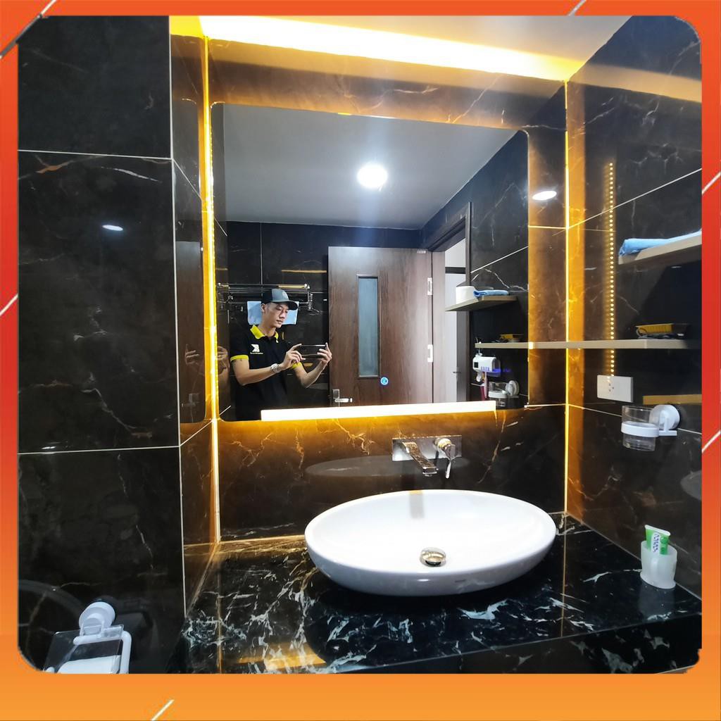 gương phòng tắm đèn led hoàng kim cảm 3 chạm phá sương đồng hồ nhiệt độ hiện đại kích thước 70x90 - guonghoangkim mirror | BigBuy360 - bigbuy360.vn