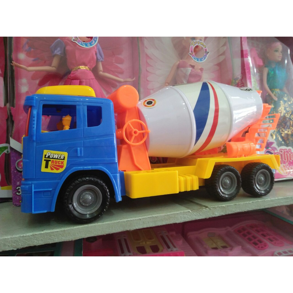 Đồ chơi xe trộn bê tông Việt Nam