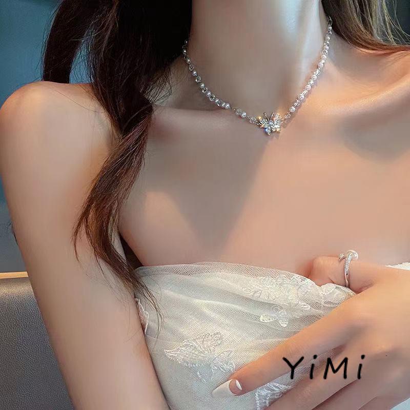 Vòng cổ Mặt Hình Bướm Hello Kitty Đính Ngọc Trai Cao Cấp Sang Trọng