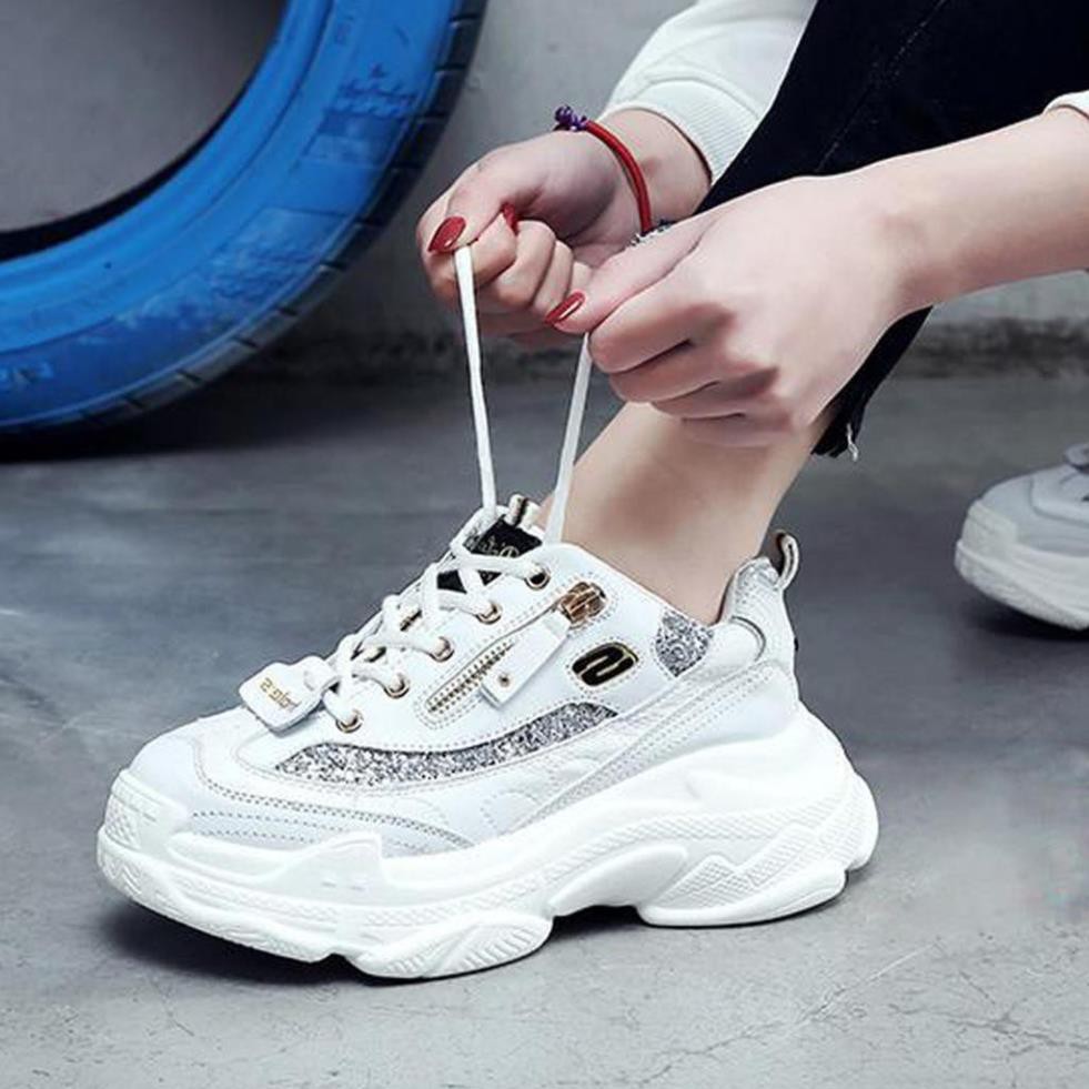GIÀY THỂ THAO NỮ SỐ 8 DÂY KÉO TRẮNG
