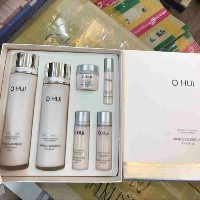 Bộ Dưỡng Ẩm Nước Hoa Hồng, Sữa Dưỡng Ohui Miracle Moisture