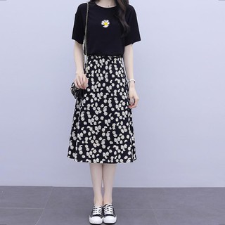 Chân Váy Hoa Cúc Nhí Siêu Dễ Thương - Hot Trend 2020