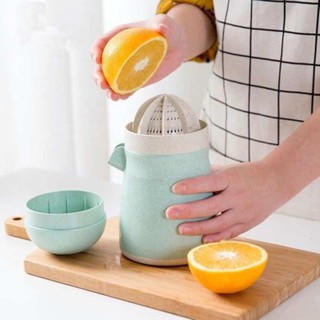 Dụng cụ vắt cam lúa mạch