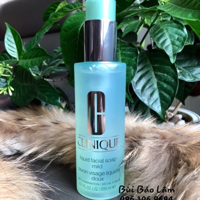 Sữa rửa mặt Clinique