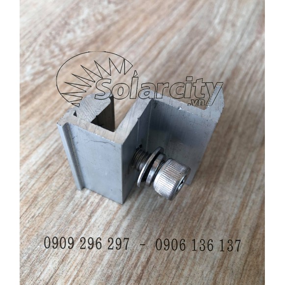 Bát kẹp biên bìa tấm pin mặt trời B2 | BigBuy360 - bigbuy360.vn