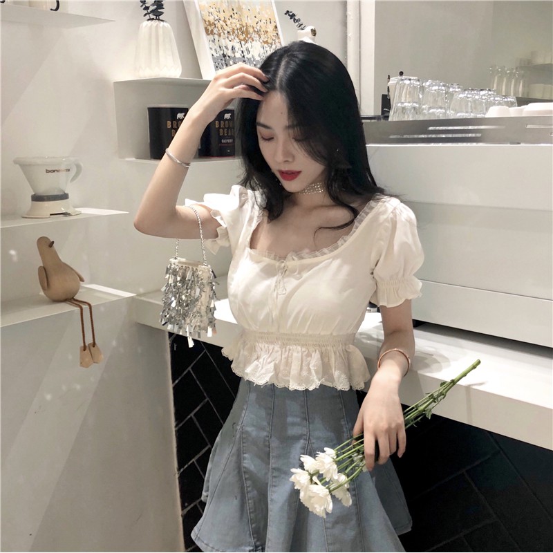 Hình thật ở cuối ảnh