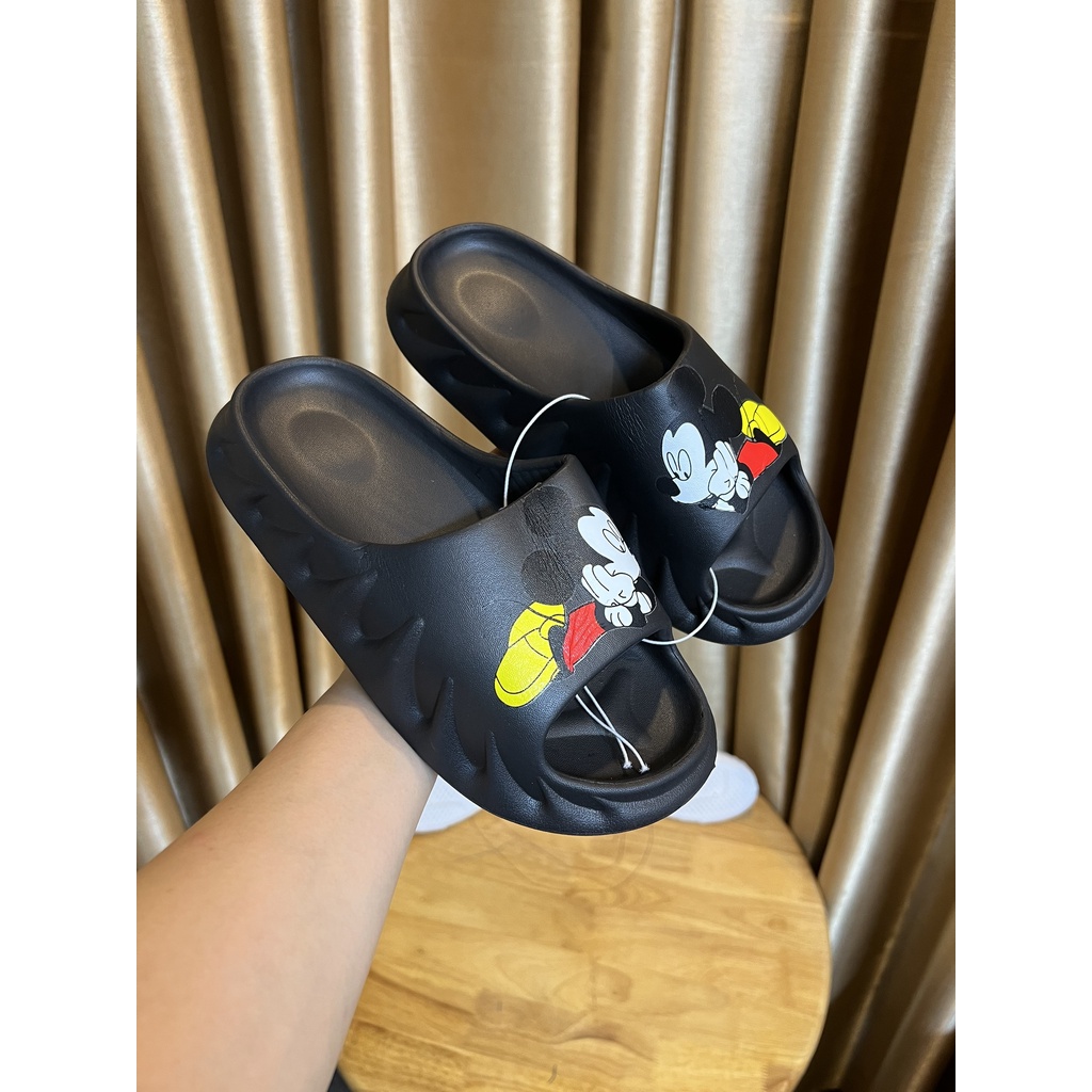 Dép bệt đế siêu nhẹ cực êm họa tiết hoạt hình lên chân rất xinh phong cách dễ thương
