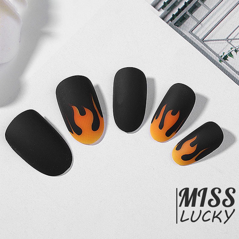 24 móng tay giả họa tiết ngọn lửa có keo dán sành điệu
