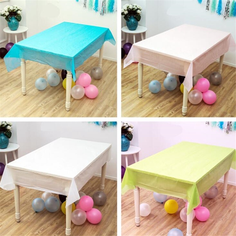 1 Khăn Trải Bàn Màu Trơn Tiện Lợi