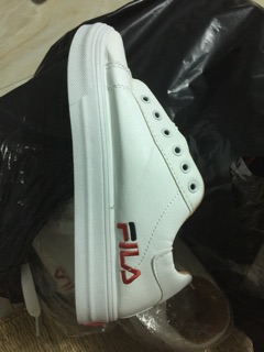 Giày fila