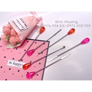 Que múc khuấy mực