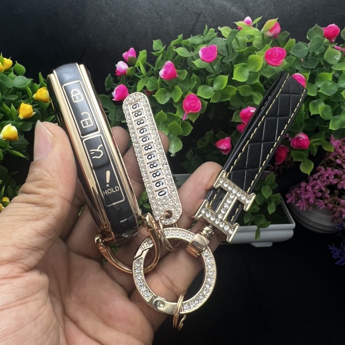 ốp chìa khóa-bọc chìa khóa mazda 2020, mazda 3 All New 2020-2021-2022 đen vàng