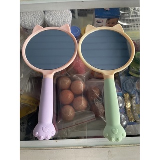 Gương cầm tay công chúa
